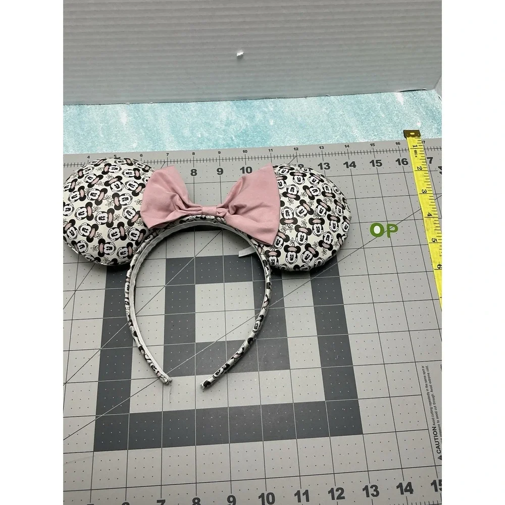 Aldi Exclusive Disney Ears Mickey Mouse 2024 Pink Bow & Minnie Mouse Print Sku23